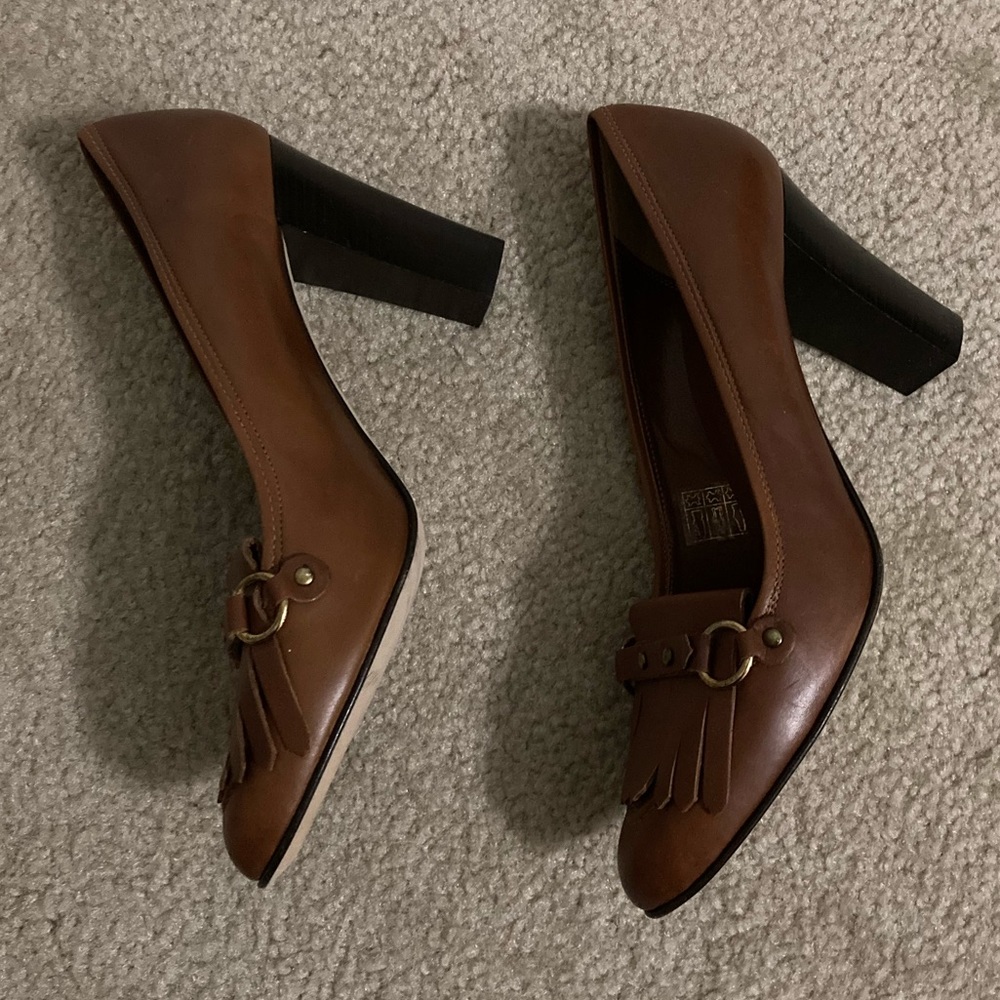 Brooks Brothers - Picture 5 of 8